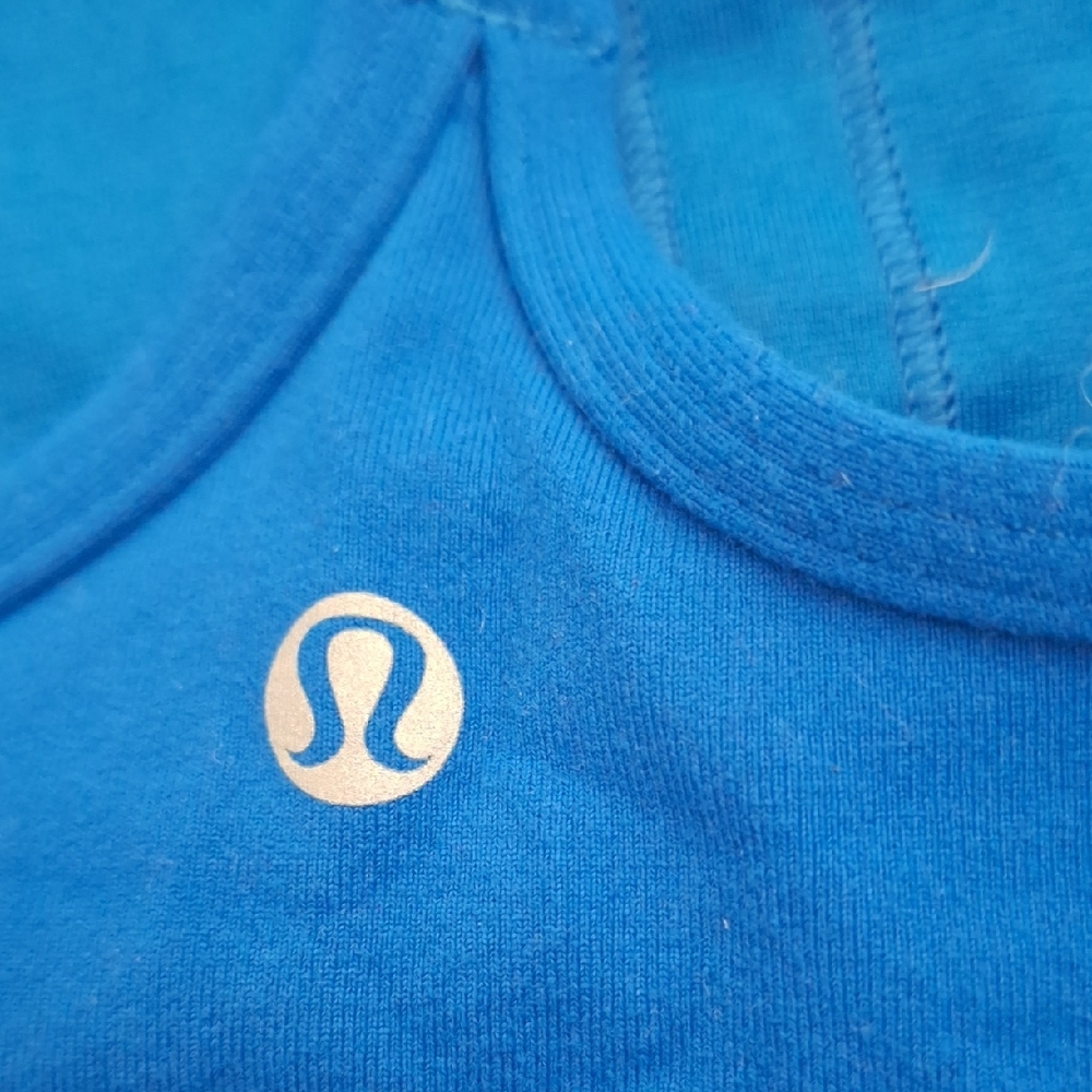 Lululemon RACERBACK TANK - Picture 2 of 4